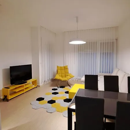 Gjiri I Lalzi - Nest *
